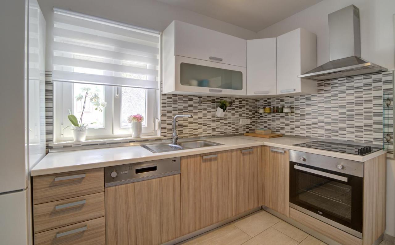 Apartman Luka Sveti Juraj Exteriör bild